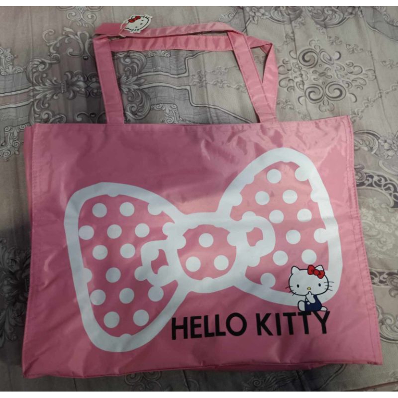 正版Hello Kitty大旅行袋 媽媽包 手提&amp;肩包