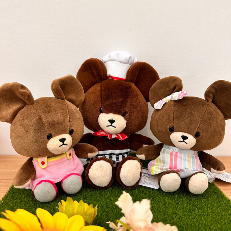 日本 小熊學校 上學熊 條紋洋裝絨毛娃娃 小熊玩偶 廚師裝 吊帶裙 現貨