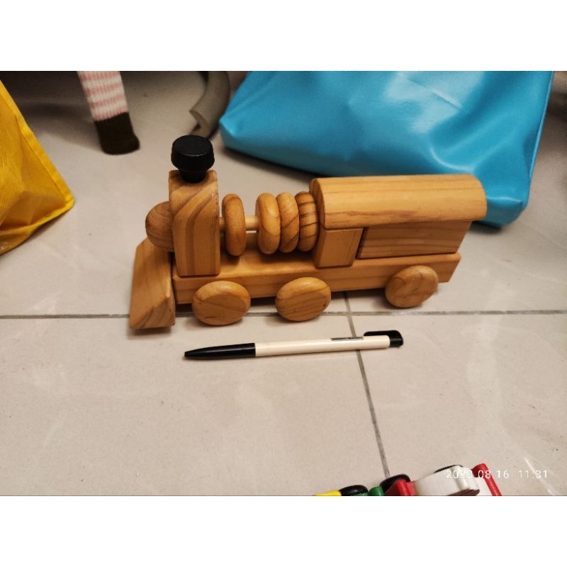 二手玩具-木製火車頭