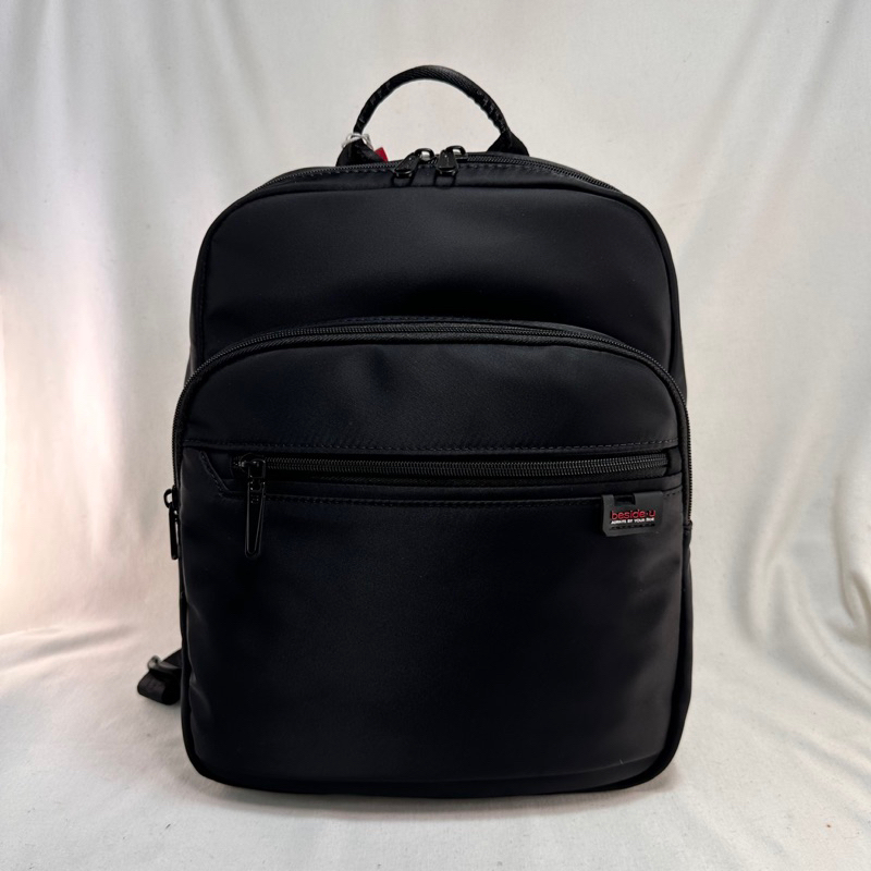 BESIDE-U專櫃皮件 RFID防盜材質 輕盈 流行 時尚 後背包BAB2109-100黑色 $3450