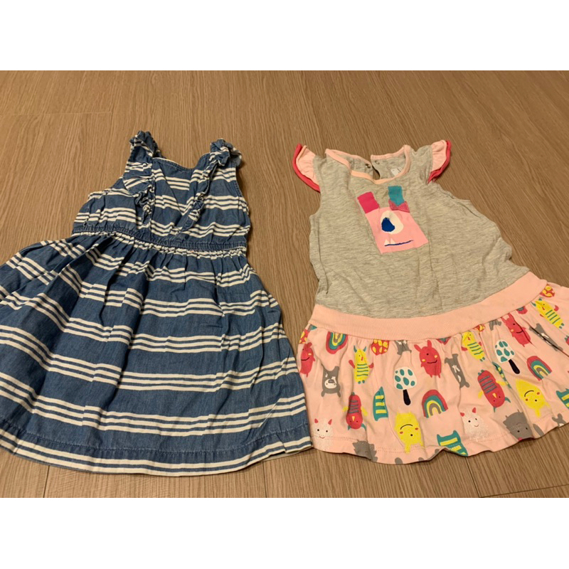 麗嬰房女寶洋裝（2）+專櫃牛仔洋裝（2）約莫2歲寶寶穿兩件穿起來都很可愛喜歡可帶