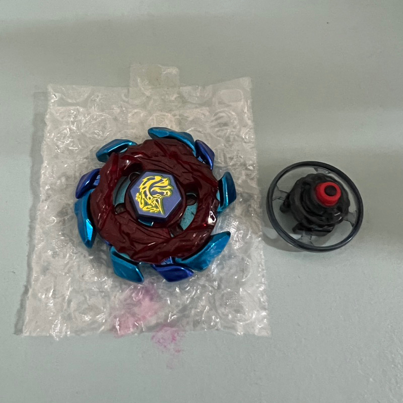 戰鬥陀螺鋼鐵奇兵-碧藍雷電獨角獸輪盤加徽章跟軸心