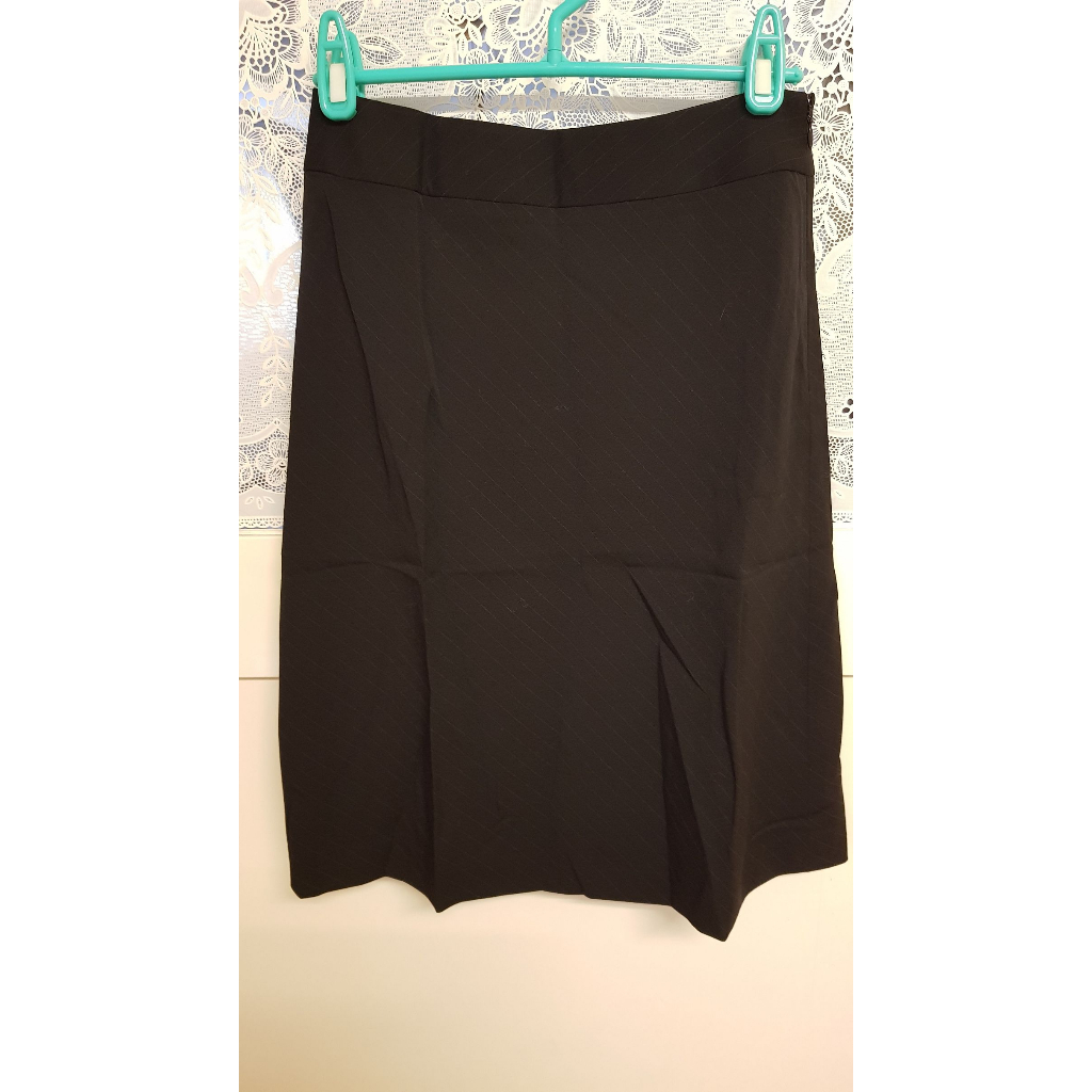 女裝 小資女 辦公室套裝 深藍底細線條 裙 G2000 SIZE：5 二手