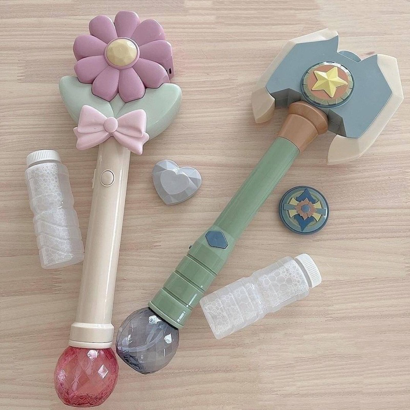 🇯🇵日本期間限定🔥2023最新發售3coins 聲光自動魔法泡泡機 斧頭 小花 玩具