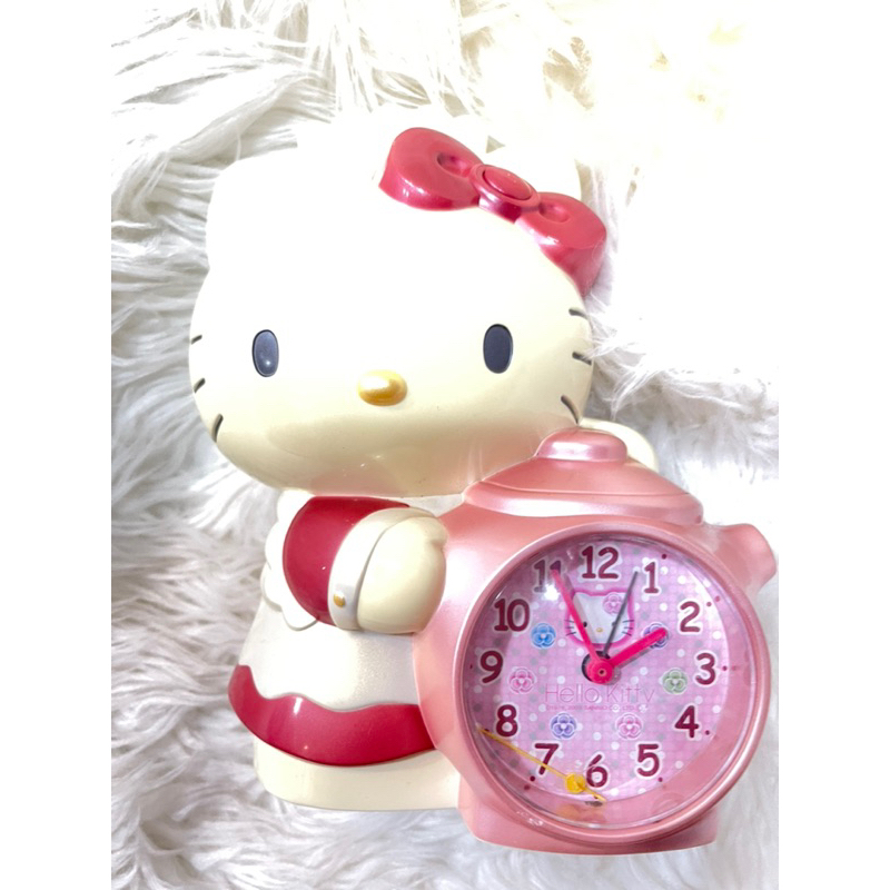 日本進口Hello Kitty女僕系列鬧鐘⏰有聲音但是秒針掉了 當擺飾出嫁￼