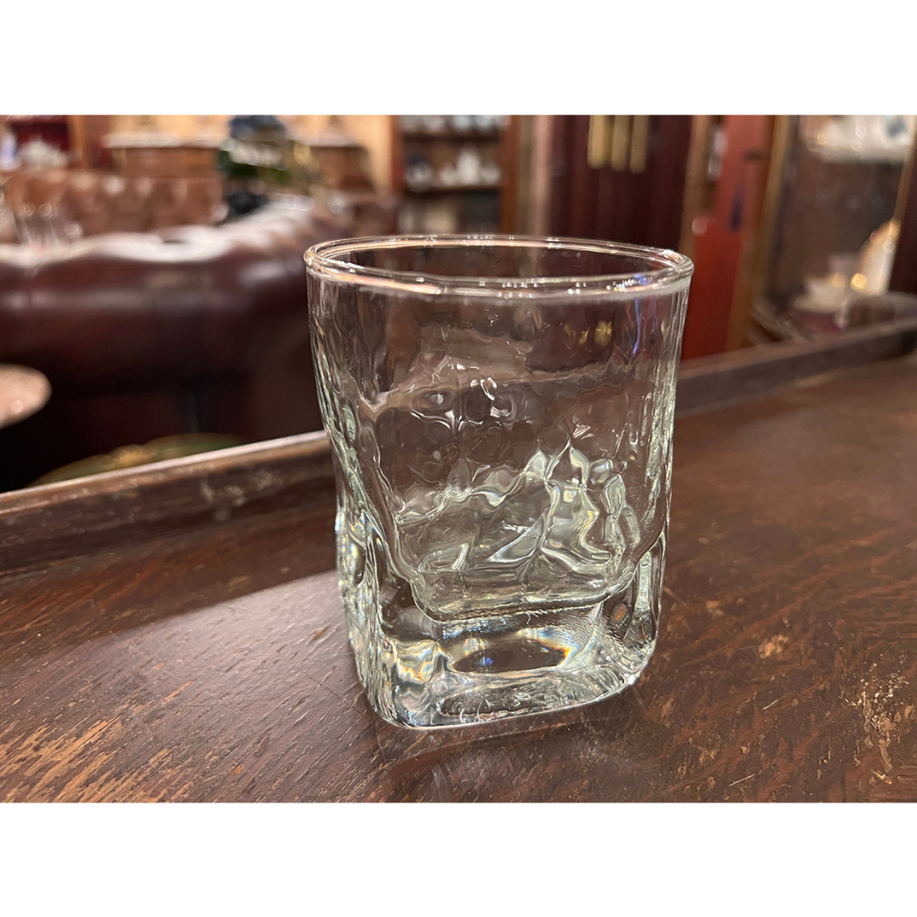 #19世紀 英國手工吹製玻璃酒杯/威士忌杯『手感沈重』 『不含展示用酒瓶』#923078