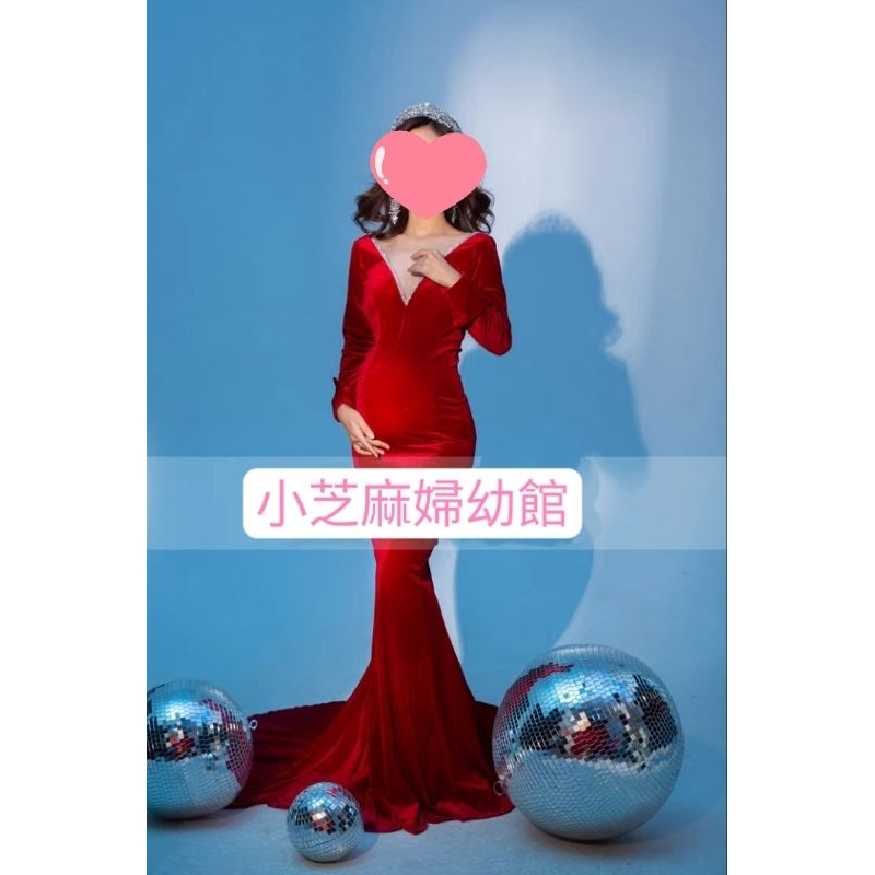 【出租】NO164紅色絲絨大露背拖尾裙🌟🌟孕婦攝影寫真服