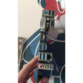 二手主機板 GIGABYTE 技嘉 GA-H97M-DS3P 主機板1150腳位