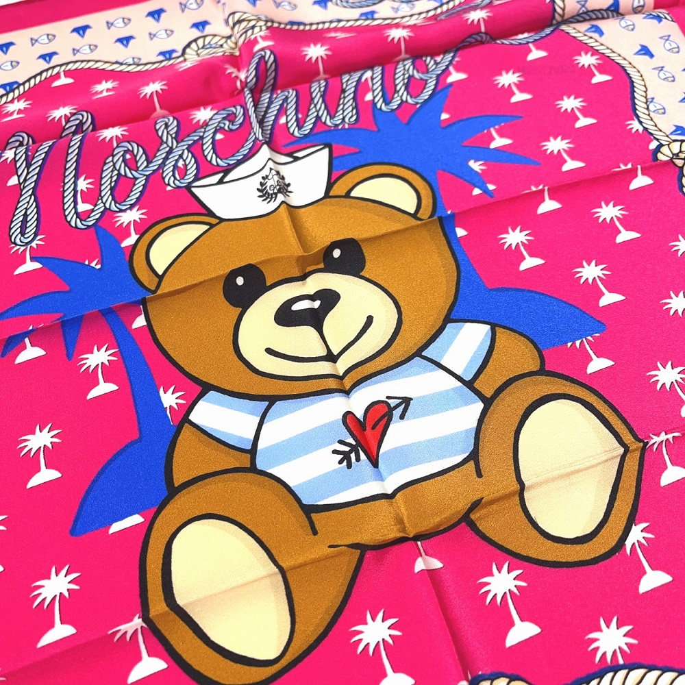 MOSCHINO 桃紅色可愛水手泰迪熊印花方形絲巾 (50X50)