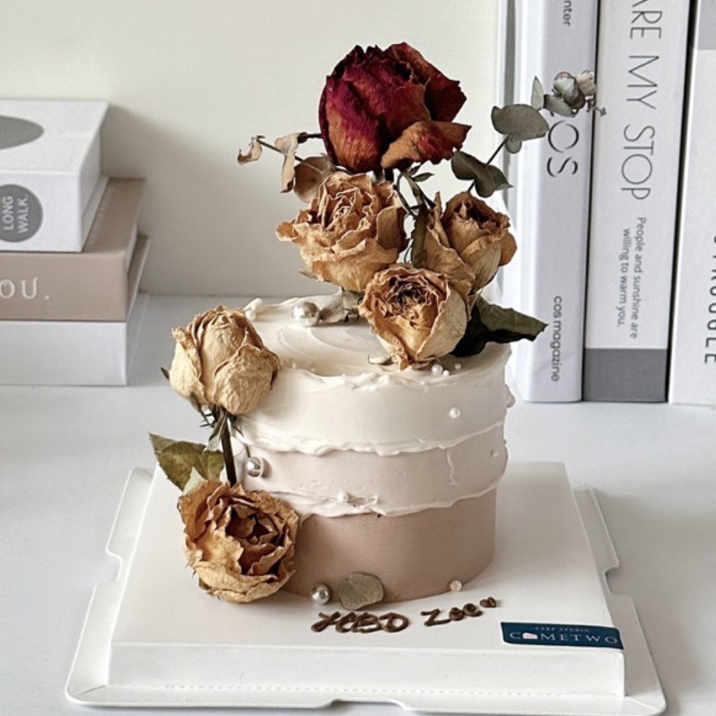 [COMETWO]  花藝蛋糕 玫瑰花 奶油霜蛋糕 乾燥花蛋糕 造型蛋糕 生日蛋糕 客製蛋糕 台中蛋糕