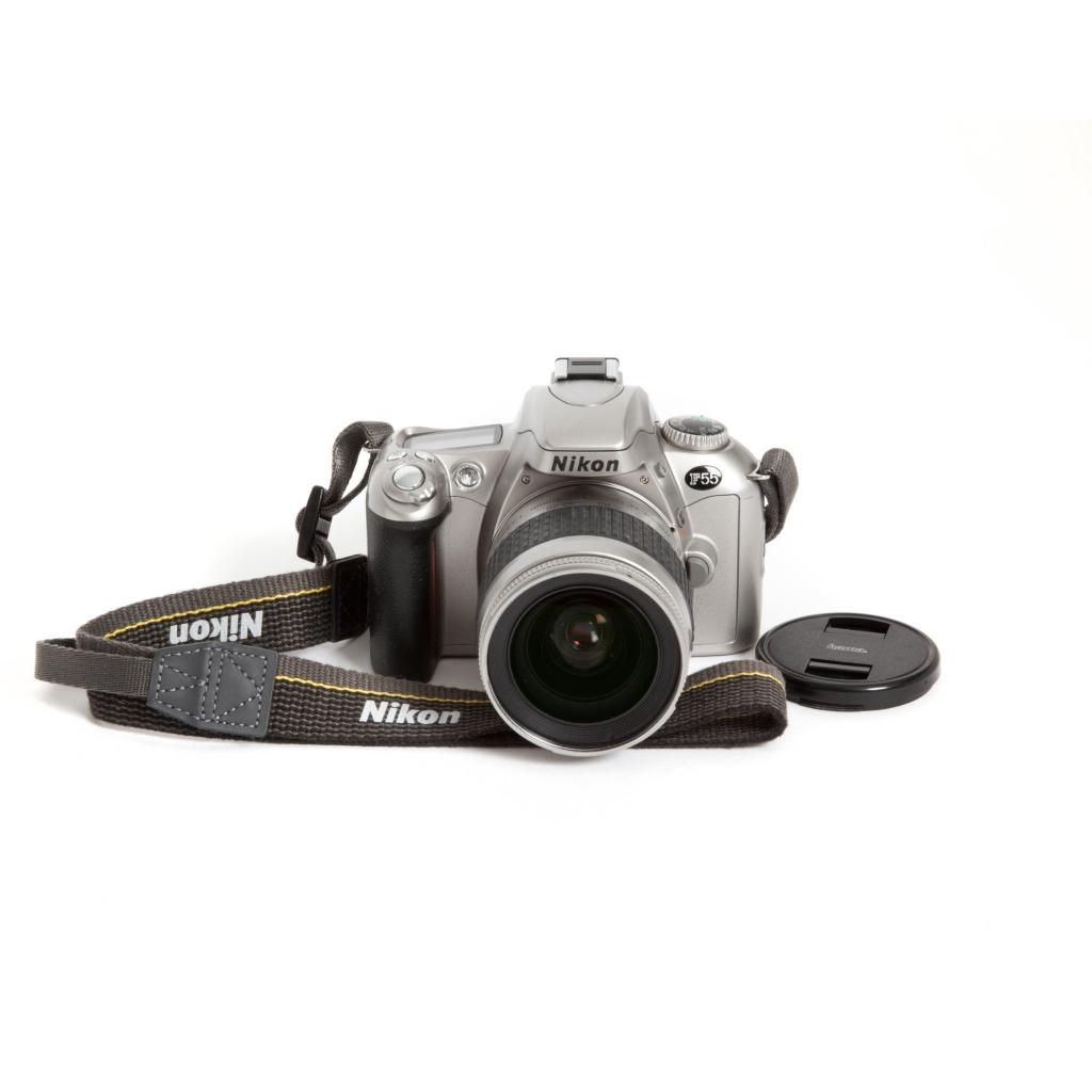 Nikon F55 單眼底片相機大砲 | 附相機包及清潔組