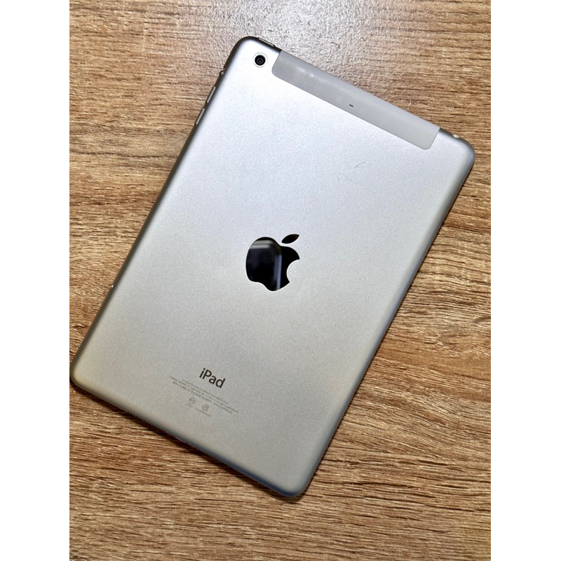 老闆瘋了嗎？ iPad mini 2 16G 4G LTE 版 銀色 只賣 $1968 外觀約9成新