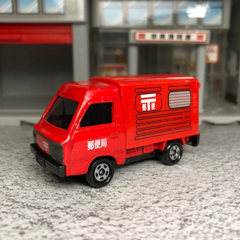 Tomica Subaru sambar 人形 郵便車