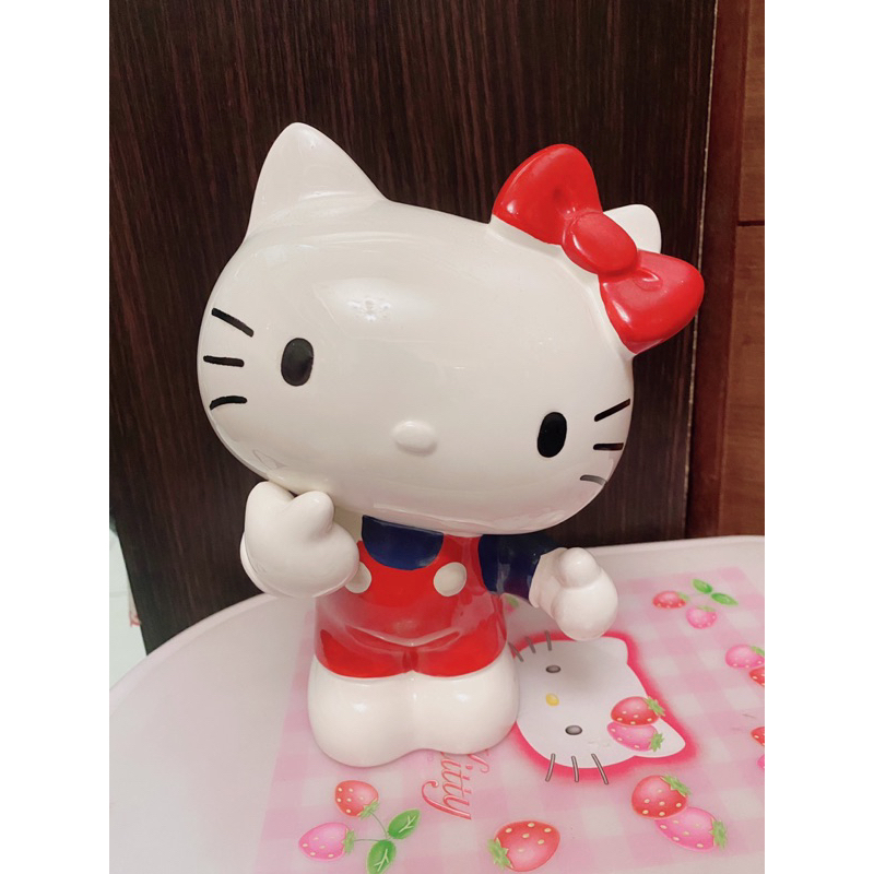 Hello Kitty1976年早期存錢筒公仔