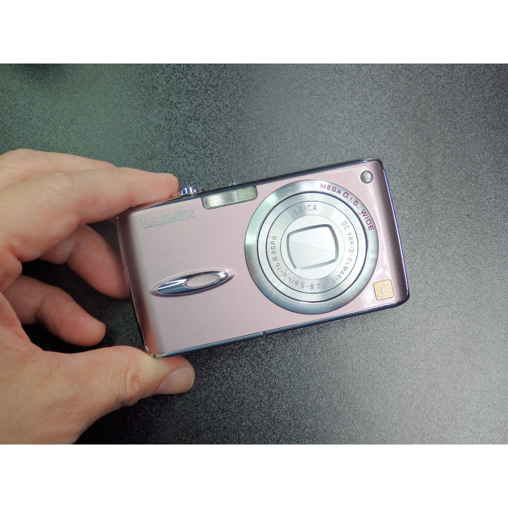 通販 快調！美品☆PANA 5.8-17.4mm LEICA DMC-F1 LUMIX デジタルカメラ