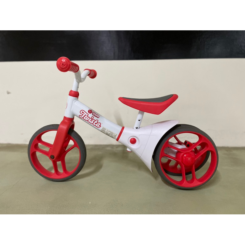 【YVolution 菲樂騎】VELO Twista 平衡滑步車/雙模式扭輪款童車-櫻桃紅(嚕嚕車三輪車 學步車)含工具