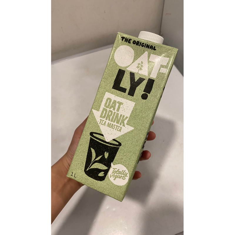 【OATLY】茶飲大師燕麥奶（ 即期品）一箱/快速出貨