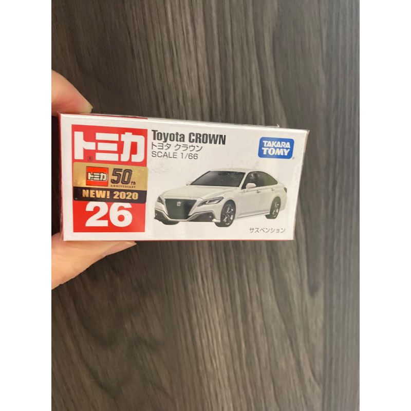 tomica 2020 新車貼 No.26 Toyota CROWN（全新未拆）