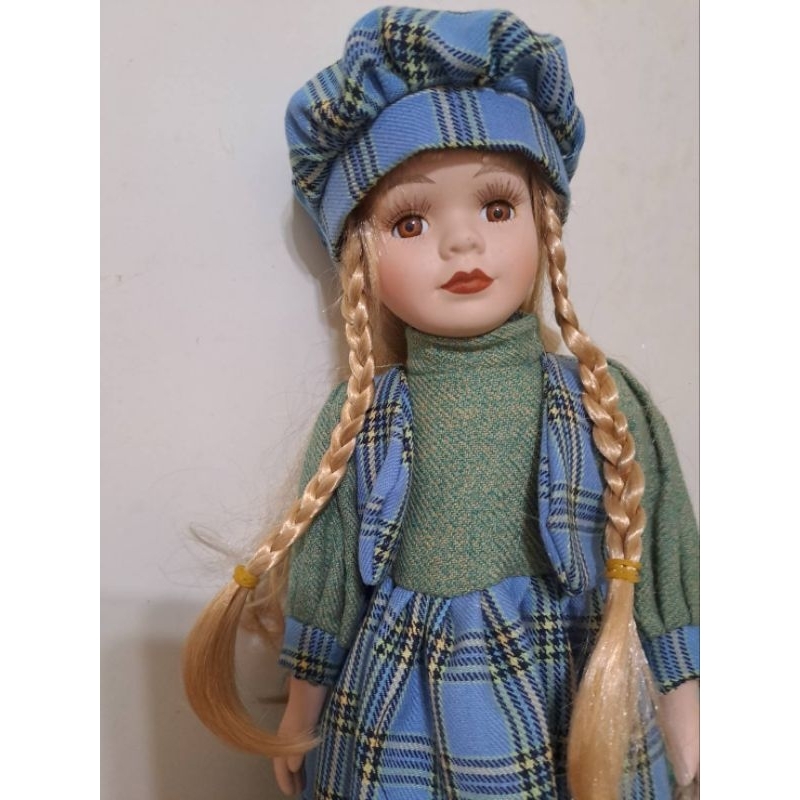 西洋陶瓷洋娃娃 綁辮子長髮紅唇女孩 陶瓷復古娃娃