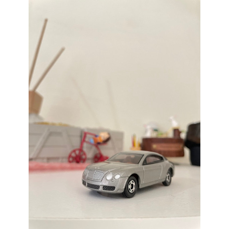 絕版，最後一台！Takara Tomy Tomica Bentley Continental GT 賓利模型車