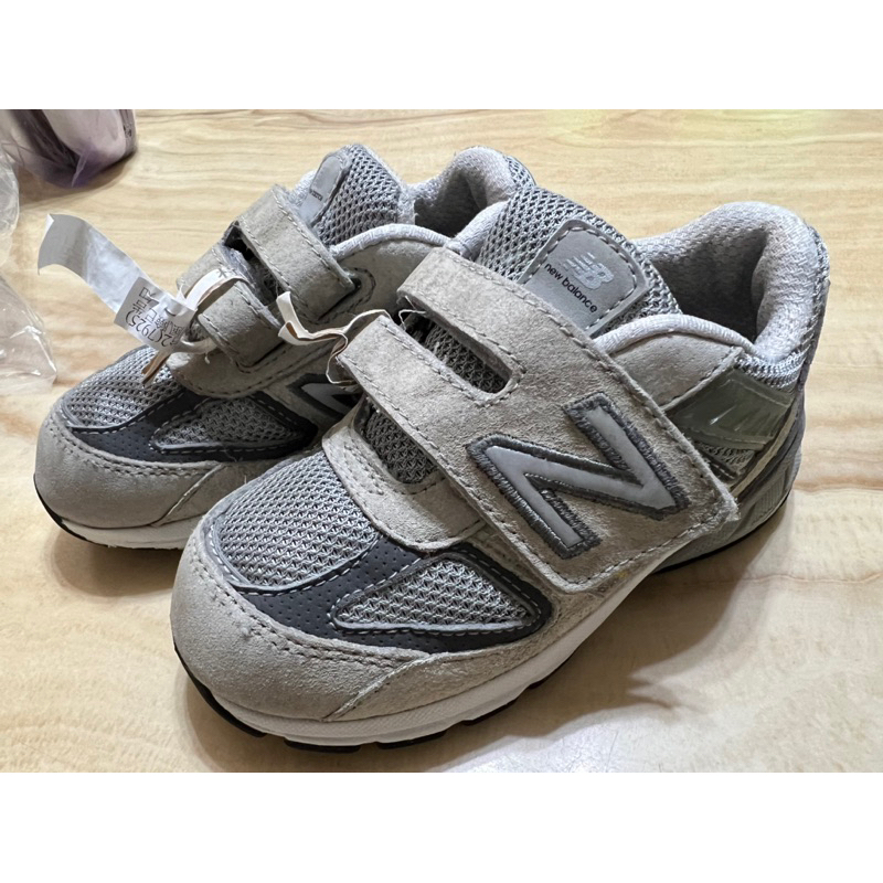 new balance 990元祖灰童鞋