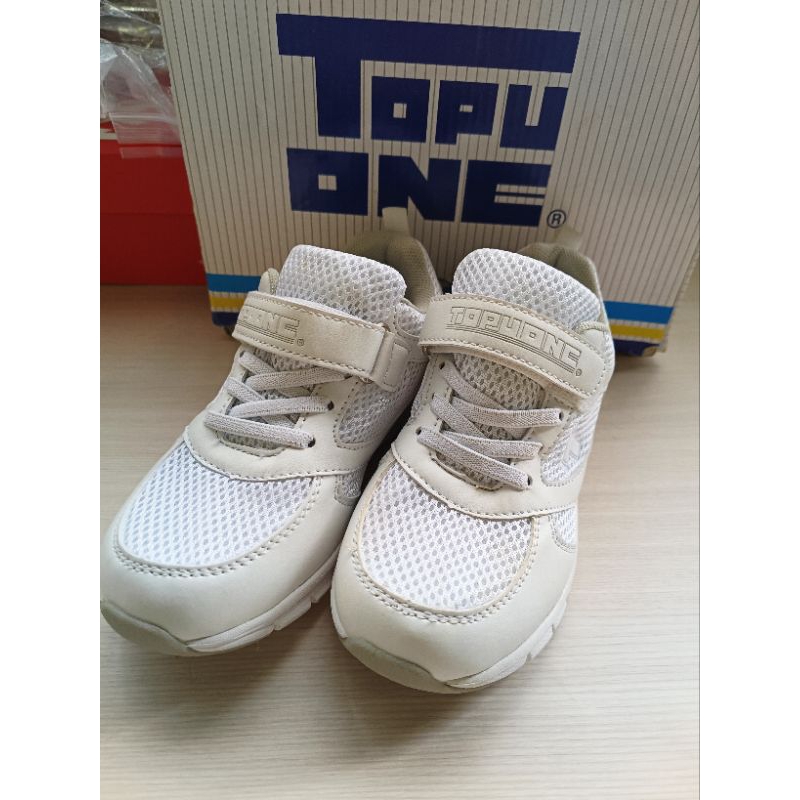 全新Topuone男童鞋(尺寸31)