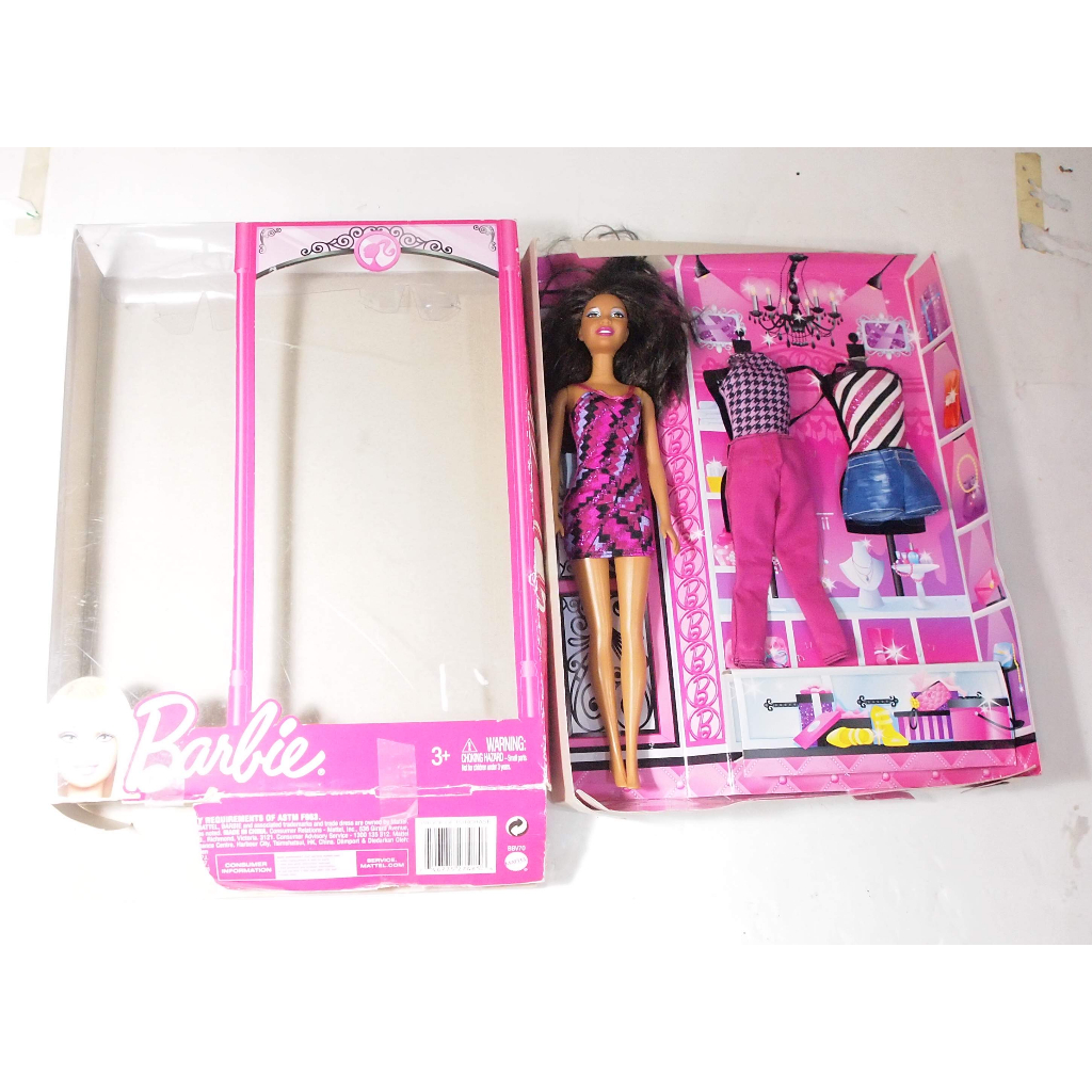 二手,Mattel Barbie 正版  芭比娃娃 /附衣服x2
