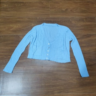 水藍色壓紋針織薄短版長袖/外套