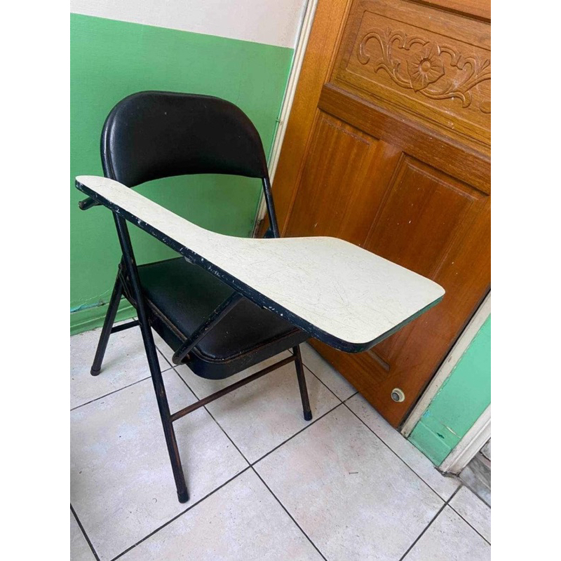 補習班便宜售二手課桌椅