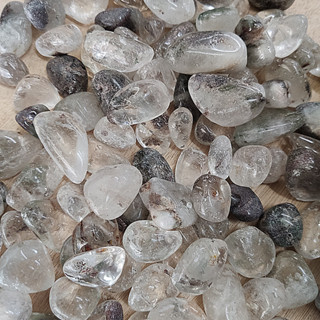 ☆福客舖☆1公斤 天然綠幽異相水晶碎石 /聚寶盆/造景擺飾/水族