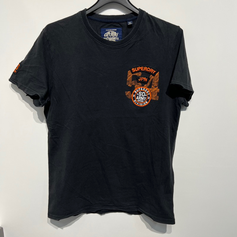 Superdry 極度乾燥 短袖T恤/上衣 黑色 二手 男生L號 CG2011