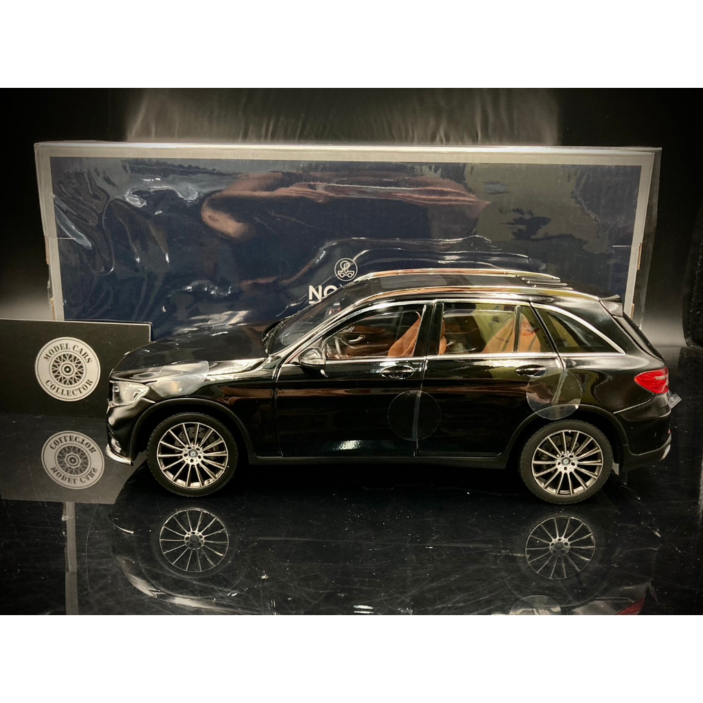 【收藏模人】Norev Mercedes-Benz GLC 2015 W253 黑色棕內裝 1:18 1/18