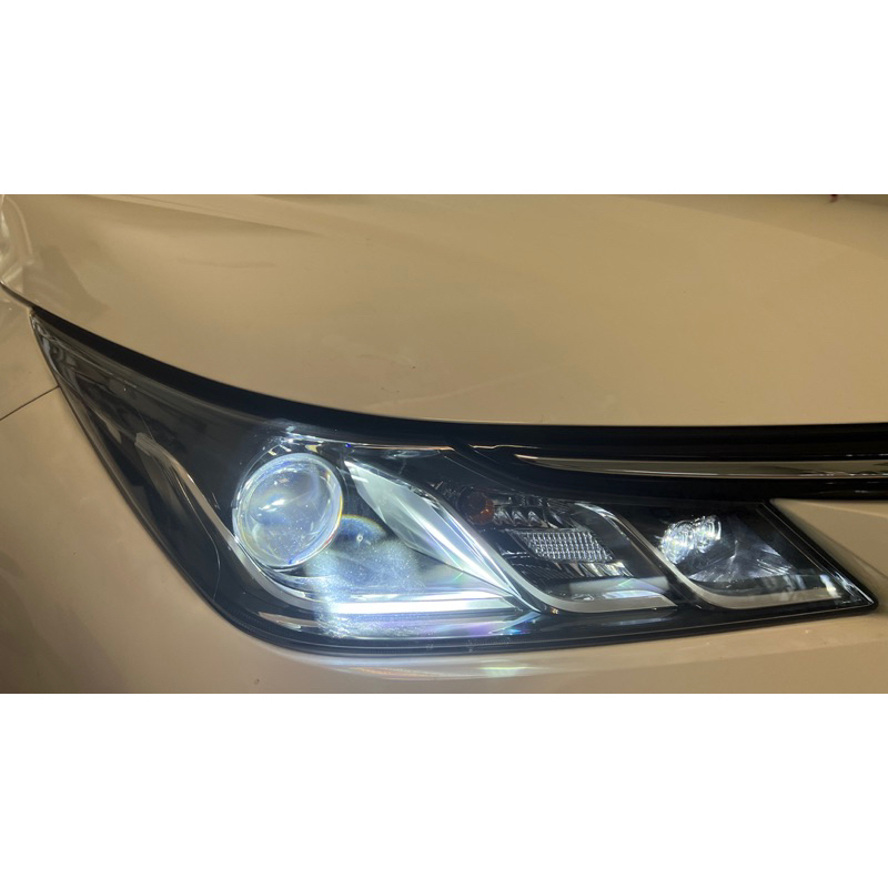 Toyota Altis大燈，Altis大燈更換Led雙光源魚眼，驗車模式魚眼