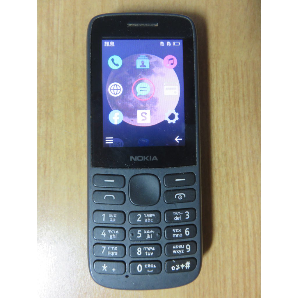 N.手機-Nokia 215 4G(TA-1284) 直立式 2.4 吋 QVGA LCD 瀏覽器 手電筒直購價880