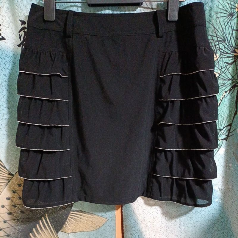 巧玲瓏 黑色造型短裙
