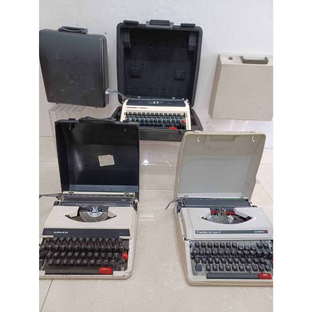 打字機 古董打字機/收藏打字機 早期古董機械式打字機 （拍片道具）