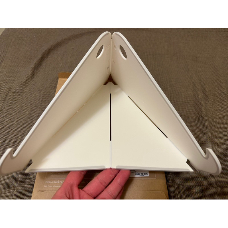 Herman Miller Oripura Laptop Stand 三角立架 筆電架 平板