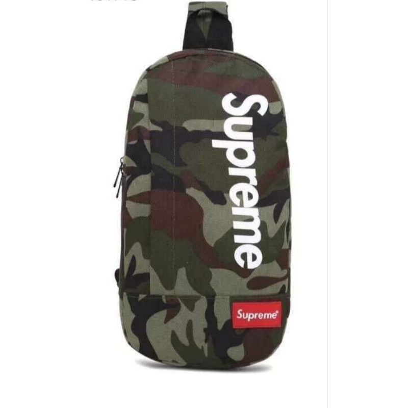 Supreme 胸前包、斜跨包