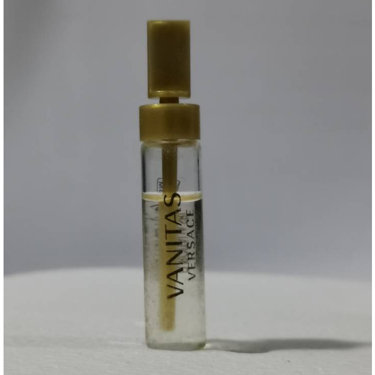 Versace Versace Vanitas 香遇浮華女性淡香精 1.5ml x 5 無外盒 二手新品