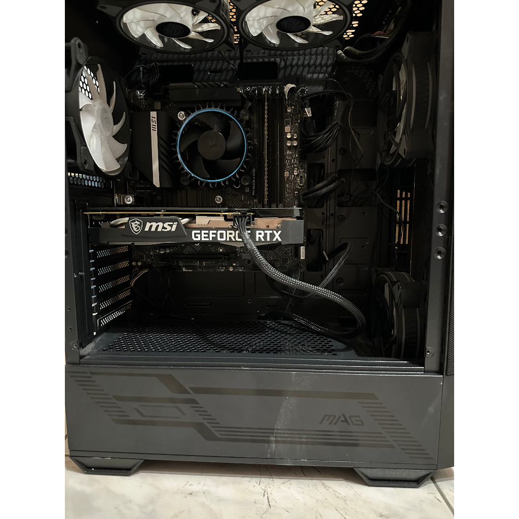 微星平台 GeForce RTX 3050 i5六核飆速電競機 二手