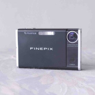 富士 Fujifilm FinePix Z1 Zoom 早期 CCD 數位相機(有模擬底片色調之模式)