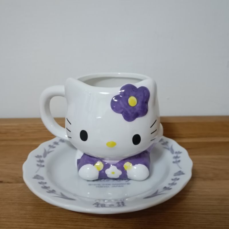 日本限定 北海道小樽 銀之鐘 Hello Kitty 造型款杯盤組