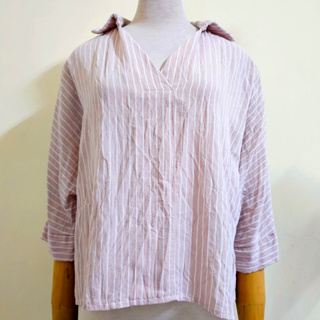 粉紅 條紋 寬鬆 短版 短袖 五分袖 襯衫 上衣 ♥ 現貨 ♥丨