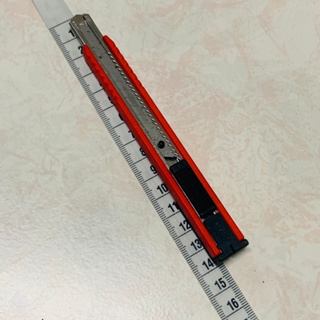 [沐沐屋]日本NT CUTTER A-250 小號美工刀 皮料 紙張 壁紙刀 貼膜刀具 ^0327/0329