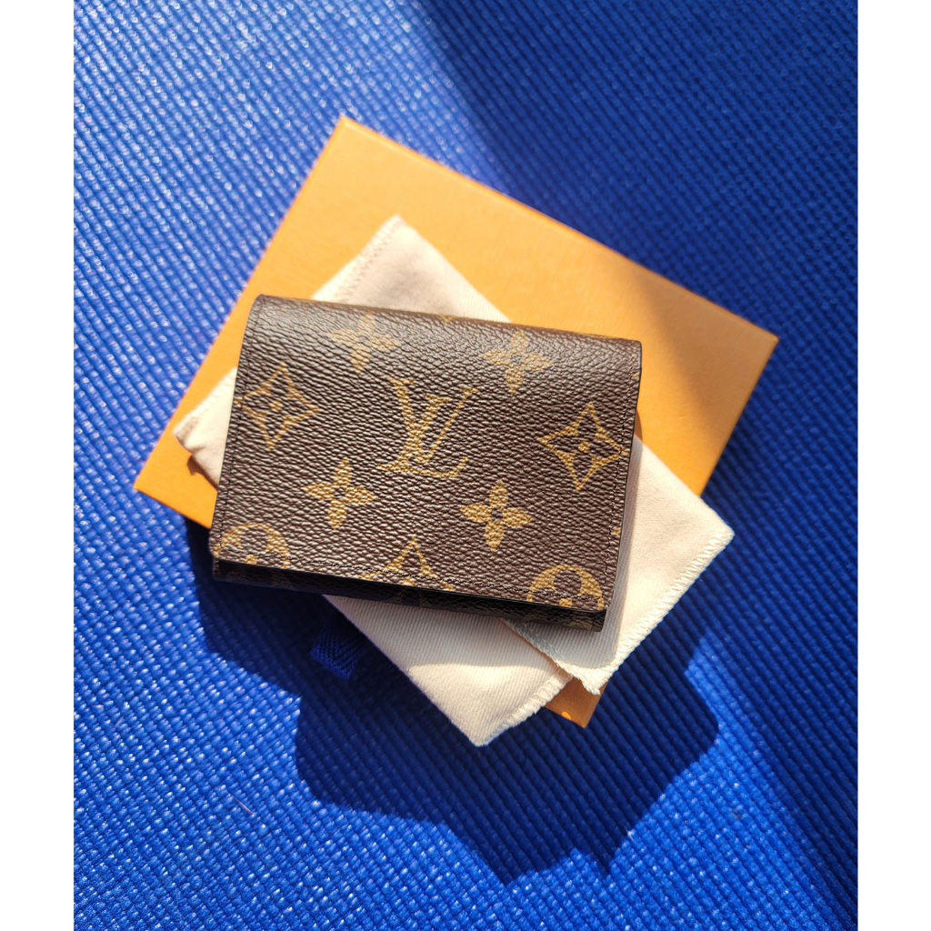 NEW ARRIVAL - LV ENVELOPPE CARD HOLDER BEIGE M63801 – Sneakbag