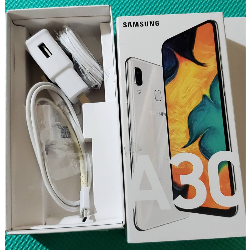 (二手手機) Samsung Galaxy A30 64G 1600萬畫素 八核心 6.4吋