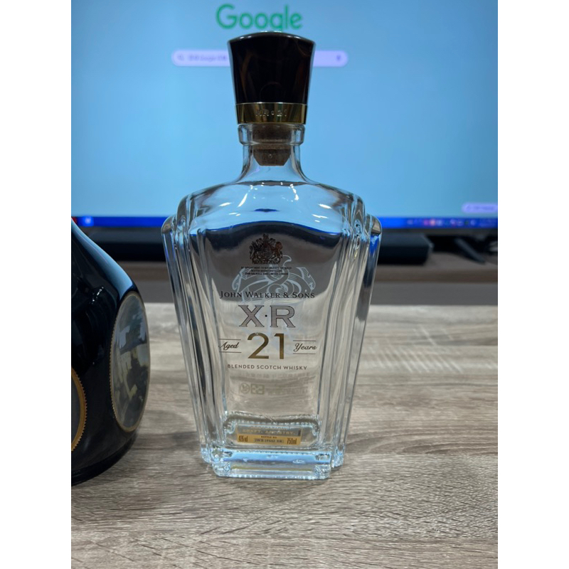 ［二手品拯救計劃］約翰走路XR21年John Walker XR 花瓶 擺飾 裝飾