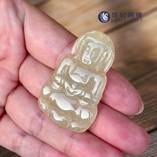 天然翡翠緬甸玉A貨 冰糯淺蜜黃觀音玉墜 雙面雕刻
