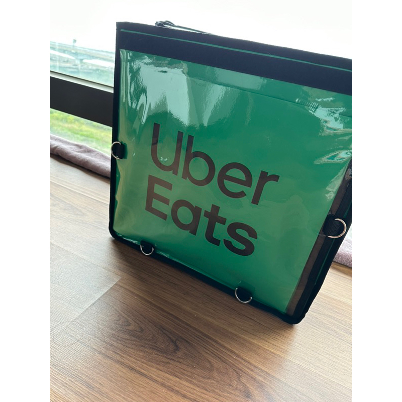 Uber Eats 外送包