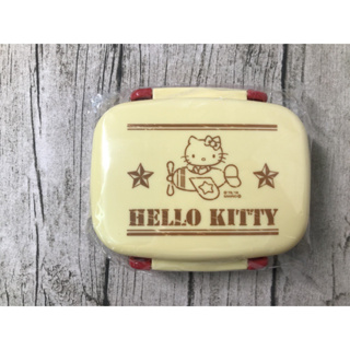 全新 正品 Hello Kitty 凱蒂貓 便當盒 可微波 耐熱 非賣品 餐具 黃色 附蓋子 保鮮盒